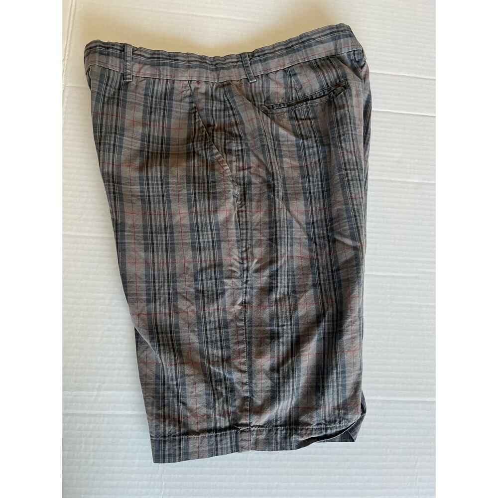 Fink Clothing Vintage Men’s Gray Plaid Zip Fly Belt Loop Casual Cotton Shorts 32 - Picture 4 of 9